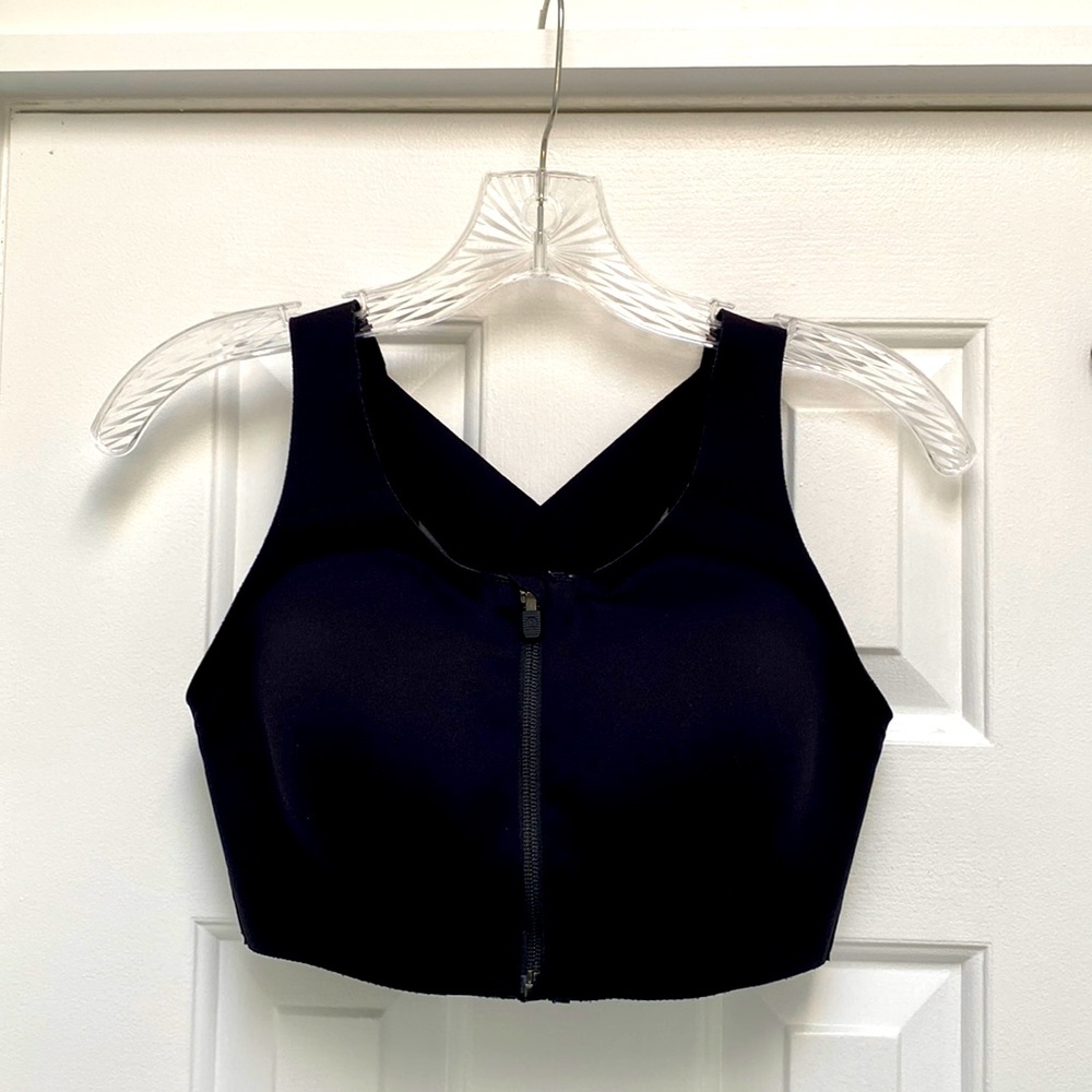 Lululemon Enlite front-zip bra high support 34Dd
